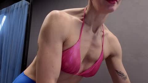 Snapshot of dorothy_meyer chatting on November 7, 2025, 5:07 am Dorothy Next stream on Monday at 3am-9am online show from November 7, 2025, 5:07 am