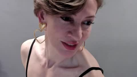 Dorothy Next stream on Monday at 3am-9am online show from May 4, 2026, 10:33 am