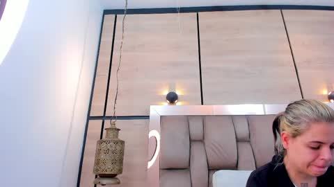 Snapshot of dorothy_vegga chatting on May 6, 2026, 2:19 am DOROTHY online show from May 6, 2026, 2:19 am