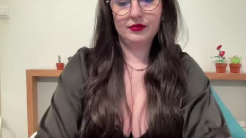 Snapshot of dorothydolly chatting on April 24, 2026, 12:18 pm Dorothy online show from April 24, 2026, 12:18 pm