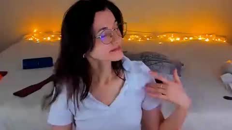 Snapshot of dorotty_ chatting on December 30, 2024, 5:37 am Your Dorotty online show from December 30, 2024, 5:37 am