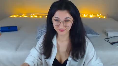 Snapshot of dorotty_ chatting on February 20, 2025, 11:43 pm Your Dorotty online show from February 20, 2025, 11:43 pm