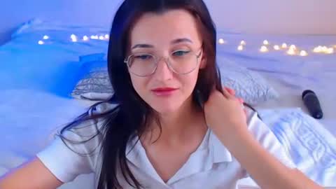 Snapshot of dorotty_ chatting on October 23, 2025, 6:02 am Your Dorotty online show from October 23, 2025, 6:02 am