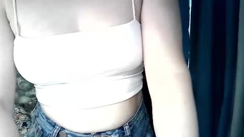 Snapshot of dorrie_ann chatting on July 10, 2026, 4:50 am Dorrie Ann online show from July 10, 2026, 4:50 am