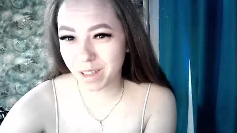 Snapshot of dorrie_ann chatting on July 16, 2026, 5:24 am Dorrie Ann online show from July 16, 2026, 5:24 am
