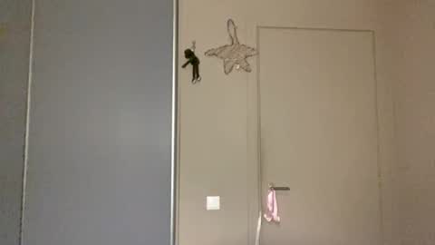 dorthygordy online show from April 19, 2026, 5:23 pm