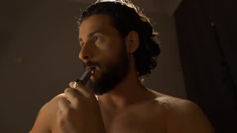 Snapshot of double_luckystrike chatting on July 11, 2026, 10:22 pm Keen online show from July 11, 2026, 10:22 pm