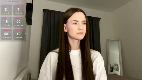 Snapshot of double_sun chatting on April 24, 2026, 4:20 pm Alice and Mark online show from April 24, 2026, 4:20 pm