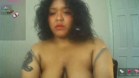 DeeDee online show from May 7, 2026, 2:11 pm