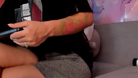 doublepleasure69_ online show from September 10, 2025, 4:01 am