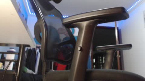 douglas_drake online show from February 23, 2025, 6:39 am