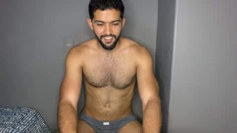 Snapshot of douglasskingjr chatting on February 28, 2025, 2:42 am douglasskingjr online show from February 28, 2025, 2:42 am