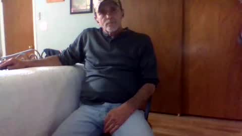 dowbo online show from February 4, 2025, 3:11 am