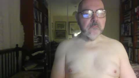 Snapshot of doxoebloke68 chatting on January 19, 2025, 7:25 am doxoebloke68 online show from January 19, 2025, 7:25 am