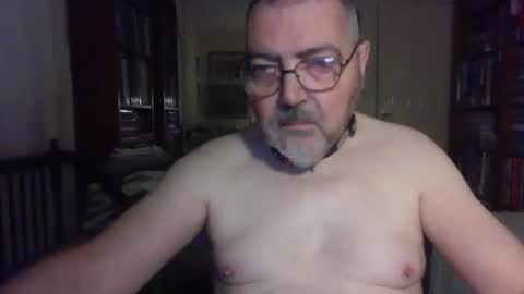 Snapshot of doxoebloke68 chatting on October 14, 2025, 3:57 pm doxoebloke68 online show from October 14, 2025, 3:57 pm