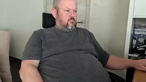 Danny online show from November 4, 2025, 12:26 pm