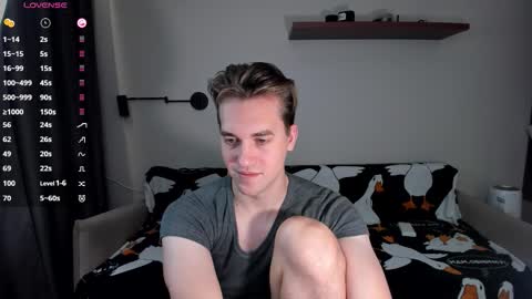 Snapshot of dr_your_dream chatting on November 1, 2025, 9:50 pm Mervin online show from November 1, 2025, 9:50 pm