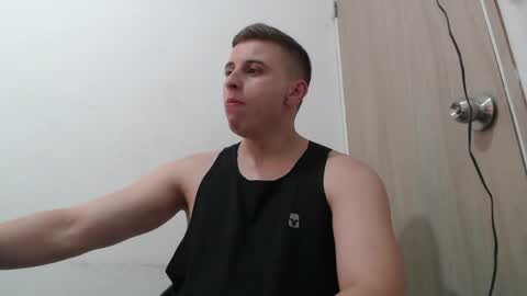 draco_boy2000 online show from April 30, 2026, 1:34 am