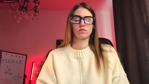 Snapshot of dragon_ink chatting on February 22, 2026, 7:08 am Lisbeth Salander online show from February 22, 2026, 7:08 am