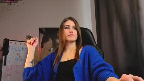 Snapshot of dragon_ink chatting on March 16, 2026, 5:44 am Lisbeth Salander online show from March 16, 2026, 5:44 am