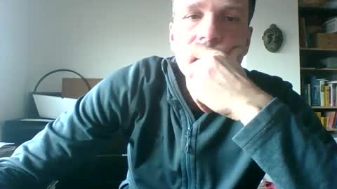 dragonflyy83 online show from January 15, 2025, 3:29 pm