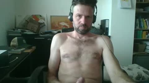 dragonflyy83 online show from February 20, 2026, 9:43 am