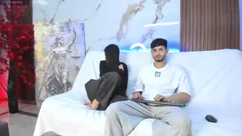 Drake and Zara online show from June 12, 2026, 1:32 pm