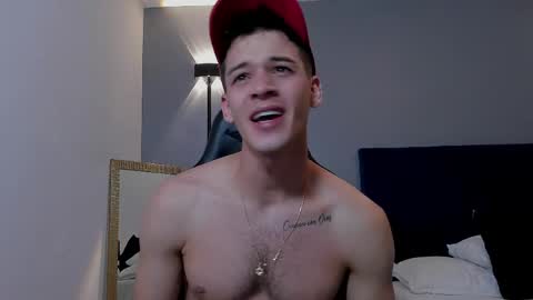 drake_carter1 online show from May 11, 2026, 2:17 am