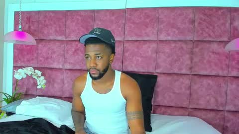 Snapshot of drake_nassir4 chatting on December 4, 2024, 11:19 am ---Drake--- online show from December 4, 2024, 11:19 am
