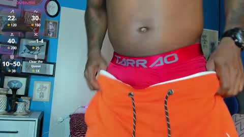 Snapshot of drake_nassir4 chatting on February 14, 2025, 4:09 pm ---Drake--- online show from February 14, 2025, 4:09 pm