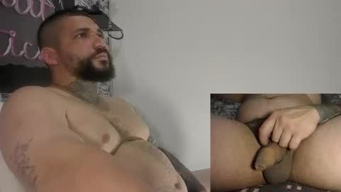 Snapshot of drake_white1 chatting on September 29, 2025, 3:44 am drake whitee Independent Model online show from September 29, 2025, 3:44 am