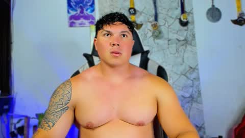 Snapshot of drake_xion1 chatting on October 6, 2025, 10:40 pm drake_xion1 online show from October 6, 2025, 10:40 pm