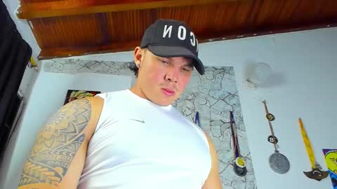 drake_xion1 online show from November 23, 2025, 1:27 am