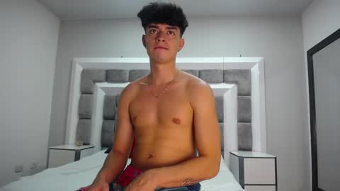 drakecollinss online show from March 8, 2025, 8:03 pm
