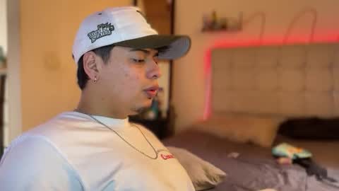 Snapshot of drakenn_ chatting on March 17, 2026, 2:31 pm drakeeee online show from March 17, 2026, 2:31 pm