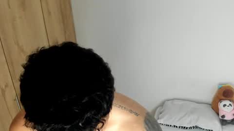 Snapshot of drakesmith02 chatting on April 6, 2026, 10:22 pm Drake Smith online show from April 6, 2026, 10:22 pm