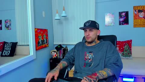 Snapshot of drako_lamar chatting on December 30, 2024, 6:27 pm Drako online show from December 30, 2024, 6:27 pm