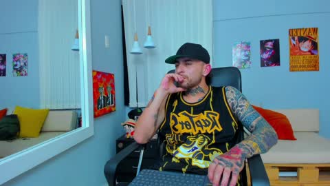 Snapshot of drako_lamar chatting on January 9, 2025, 6:26 pm Drako online show from January 9, 2025, 6:26 pm