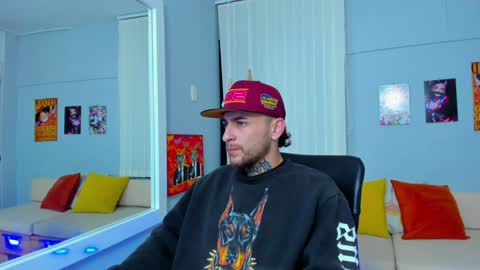 Snapshot of drako_lamar chatting on January 11, 2025, 12:18 pm Drako online show from January 11, 2025, 12:18 pm