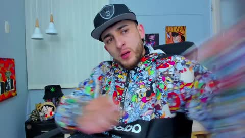 Snapshot of drako_lamar chatting on February 3, 2025, 12:25 pm Drako online show from February 3, 2025, 12:25 pm