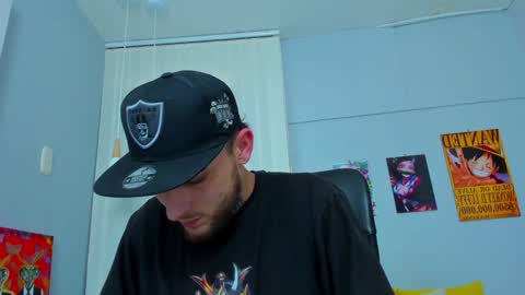 Snapshot of drako_lamar chatting on February 6, 2025, 6:24 pm Drako online show from February 6, 2025, 6:24 pm