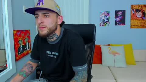 Snapshot of drako_lamar chatting on February 7, 2025, 6:24 pm Drako online show from February 7, 2025, 6:24 pm