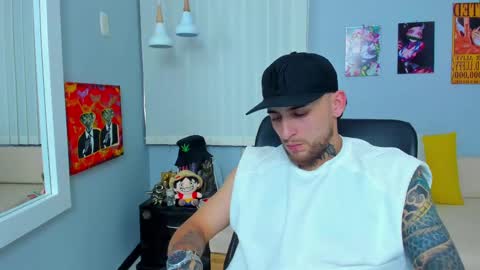 Snapshot of drako_lamar chatting on February 12, 2025, 3:38 pm Drako online show from February 12, 2025, 3:38 pm