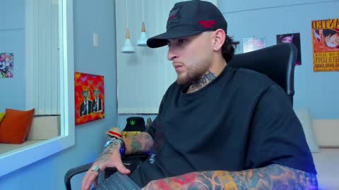 Snapshot of drako_lamar chatting on February 21, 2025, 3:21 pm Drako online show from February 21, 2025, 3:21 pm