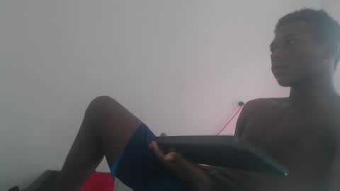 Snapshot of drako_monstercock chatting on December 29, 2024, 4:51 pm drako_monstercock online show from December 29, 2024, 4:51 pm