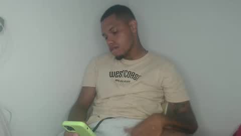 Snapshot of drako_monstercock chatting on January 10, 2025, 2:57 am drako_monstercock online show from January 10, 2025, 2:57 am