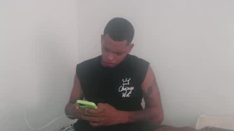 Snapshot of drako_monstercock chatting on January 12, 2025, 5:11 pm drako_monstercock online show from January 12, 2025, 5:11 pm