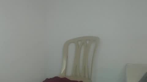 Snapshot of drako_monstercock chatting on January 12, 2025, 8:14 pm drako_monstercock online show from January 12, 2025, 8:14 pm