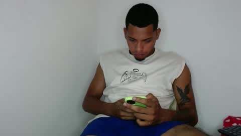 Snapshot of drako_monstercock chatting on January 21, 2025, 8:32 pm drako_monstercock online show from January 21, 2025, 8:32 pm