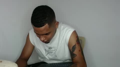 Snapshot of drako_monstercock chatting on February 1, 2025, 8:16 pm drako_monstercock online show from February 1, 2025, 8:16 pm